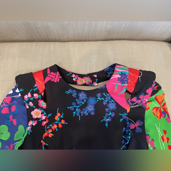 HM x Versace Mini Dress - Picture 3 of 8